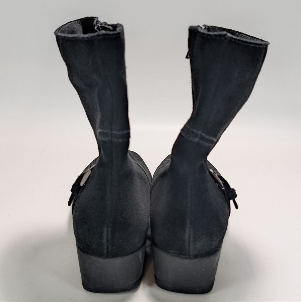 La Canadienne Sanford Suede Zip Waterproof Wedge Ankle Boot - Picture 5 of 10